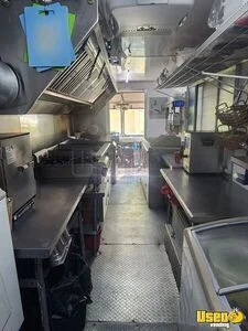 2000 Stepvan All-purpose Food Truck Diamond Plated Aluminum Flooring Florida Diesel Engine for Sale