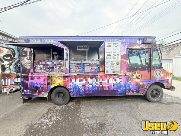 2000 Stepvan Taco Food Truck Michigan Gas Engine for Sale