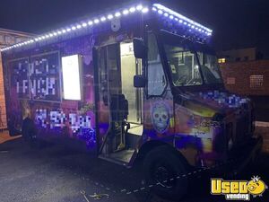 2000 Stepvan Taco Food Truck Stainless Steel Wall Covers Michigan Gas Engine for Sale