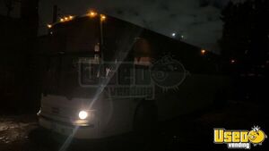 2000 T900 Coach Bus Hand-washing Sink Mississippi Diesel Engine for Sale