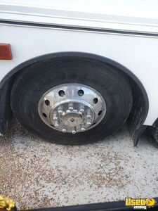 2000 T900 Coach Bus Multiple Tvs Mississippi Diesel Engine for Sale