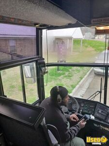 2000 T900 Coach Bus Spare Tire Mississippi Diesel Engine for Sale
