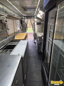 2000 Utilimaster All-purpose Food Truck Generator Connecticut Diesel Engine for Sale