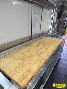 2000 Utilimaster All-purpose Food Truck Pro Fire Suppression System Connecticut Diesel Engine for Sale