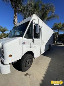 2000 Utilimaster Step Van Skoolie California for Sale