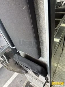 2000 Utilimax All-purpose Food Truck 46 Florida Diesel Engine for Sale
