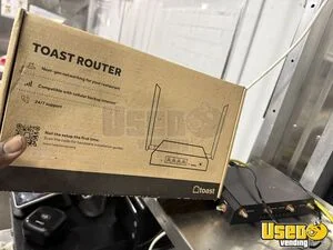 2000 Utilimax All-purpose Food Truck Electrical Outlets Florida Diesel Engine for Sale