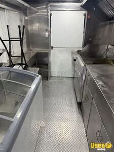 2000 Utilimax All-purpose Food Truck Flatgrill Florida Diesel Engine for Sale