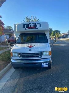 2000 V10 Pet Care / Veterinary Truck Water Tank California for Sale