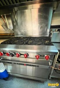 2000 Workhorse All-purpose Food Truck Upright Freezer Ontario Diesel Engine for Sale