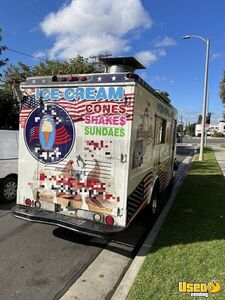 2000 Workhorse Ice Cream Truck Concession Window California for Sale