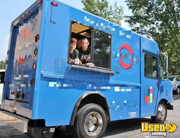2000 Workhorse Kitchen Food Truck All-purpose Food Truck District Of Columbia Gas Engine for Sale