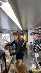 2000 Workhorse P30 Coffee & Beverage Truck Gray Water Tank Minnesota Gas Engine for Sale