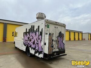 2000 Workhorse P3500 All-purpose Food Truck Awning Texas Gas Engine for Sale