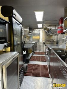 2000 Workhorse P3500 All-purpose Food Truck Stovetop Texas Gas Engine for Sale