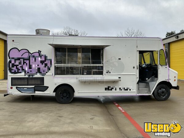 2000 Workhorse P3500 All-purpose Food Truck Texas Gas Engine for Sale