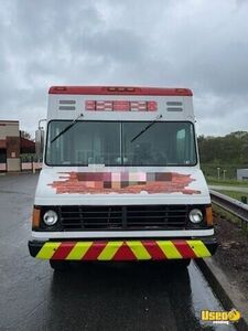 2000 Workhorse Step Van All-purpose Food Truck All-purpose Food Truck Removable Trailer Hitch Pennsylvania Diesel Engine for Sale