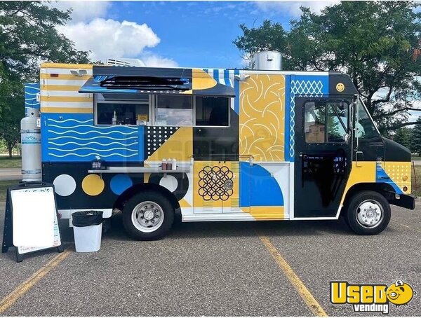 2001 1000 All-purpose Food Truck Minnesota for Sale