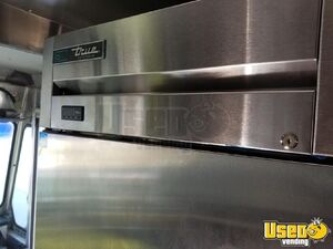 2001 2 Ton Workhorse All-purpose Food Truck Propane Tank Georgia Diesel Engine for Sale