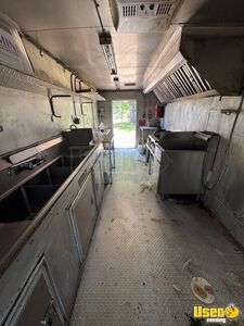 2001 2001 All-purpose Food Truck Stainless Steel Wall Covers Missouri Diesel Engine for Sale