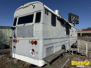 2001 2001 Bluebird All-purpose Food Truck Prep Station Cooler Tennessee Diesel Engine for Sale