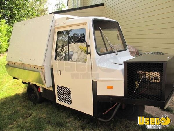 2001 2001 Cushman Truckster All-purpose Food Truck Oregon for Sale