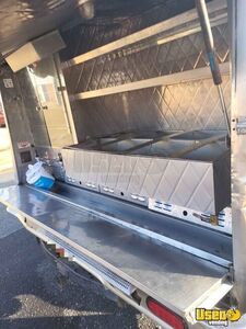 2001 2500 Lunch Serving Canteen-style Food Truck Lunch Serving Food Truck Food Warmer Maryland Gas Engine for Sale