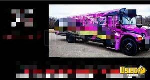 2001 3000 Thomas Mobile Party Bus Party Bus Bathroom Minnesota Diesel Engine for Sale