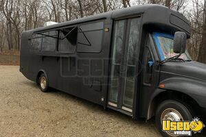 2001 3400 All-purpose Food Truck New York Diesel Engine for Sale