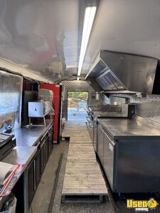 2001 3400 All-purpose Food Truck Stainless Steel Wall Covers New York Diesel Engine for Sale