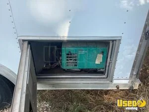 2001 4-horse Lq Trailer Restroom Oklahoma for Sale