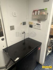 2001 5500 All-purpose Food Truck Exhaust Fan Illinois Diesel Engine for Sale
