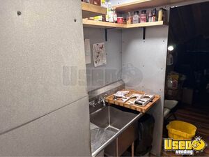 2001 All-american All-purpose Food Truck Hand-washing Sink Tennessee Diesel Engine for Sale