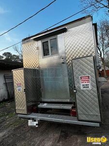 2001 All-purpose Food Truck All-purpose Food Truck Diamond Plated Aluminum Flooring Texas Gas Engine for Sale