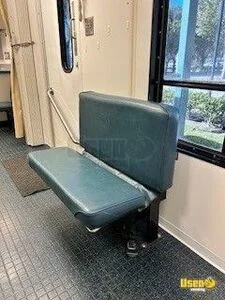 2001 C7 Mobile Clinic Electrical Outlets Texas Gas Engine for Sale