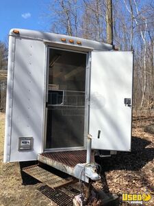 2001 Cargo Concession Trailer Electrical Outlets New York for Sale