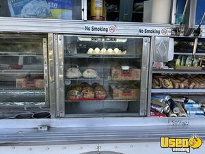 2001 Cater Truck All-purpose Food Truck Warming Cabinet Washington for Sale