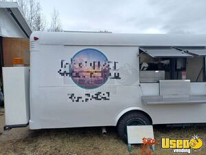 2001 Ctv All-purpose Food Truck Diamond Plated Aluminum Flooring Ontario Diesel Engine for Sale