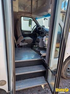 2001 Ctv All-purpose Food Truck Fresh Water Tank Ontario Diesel Engine for Sale