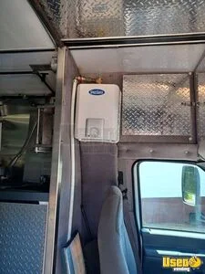 2001 Ctv All-purpose Food Truck Hand-washing Sink Ontario Diesel Engine for Sale
