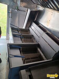 2001 Ctv All-purpose Food Truck Hand-washing Sink Ontario Diesel Engine for Sale