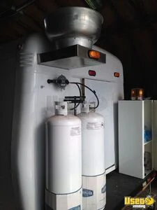 2001 Ctv All-purpose Food Truck Propane Tank Ontario Diesel Engine for Sale