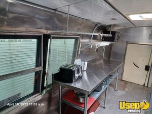 2001 Ctv All-purpose Food Truck Upright Freezer Ontario Diesel Engine for Sale