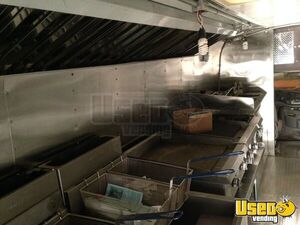 2001 Ctv All-purpose Food Truck Upright Freezer Ontario Diesel Engine for Sale