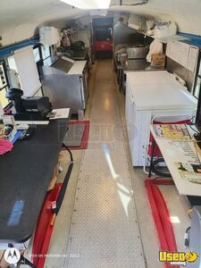 2001 Diesel Built Bus Kitchen Food Truck All-purpose Food Truck Generator North Carolina Diesel Engine for Sale