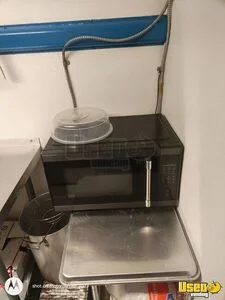 2001 Diesel Built Bus Kitchen Food Truck All-purpose Food Truck Hand-washing Sink North Carolina Diesel Engine for Sale
