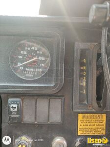 2001 Diesel Built Bus Kitchen Food Truck All-purpose Food Truck Work Table North Carolina Diesel Engine for Sale