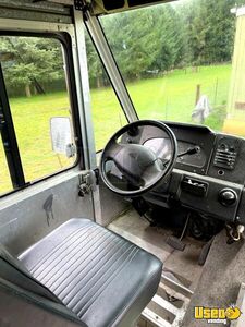 2001 E-350 All-purpose Food Truck Refrigerator Oregon for Sale