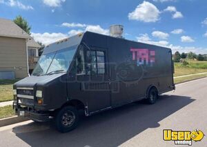 2001 E-450 All-purpose Food Truck Concession Window Colorado Gas Engine for Sale