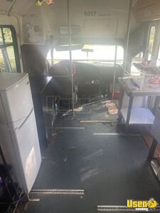 2001 E-450 Ice Cream Truck Ice Cream Truck 7 Florida Diesel Engine for Sale